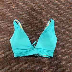 Reversible Maaji V-Neck Bikini Top in Turquoise